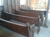 pews